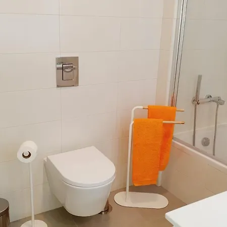 Veronique Apartman Nazaré